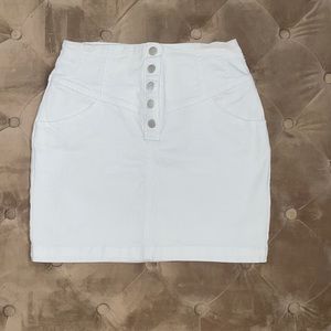 F21 White Denim Skirt - Size Medium